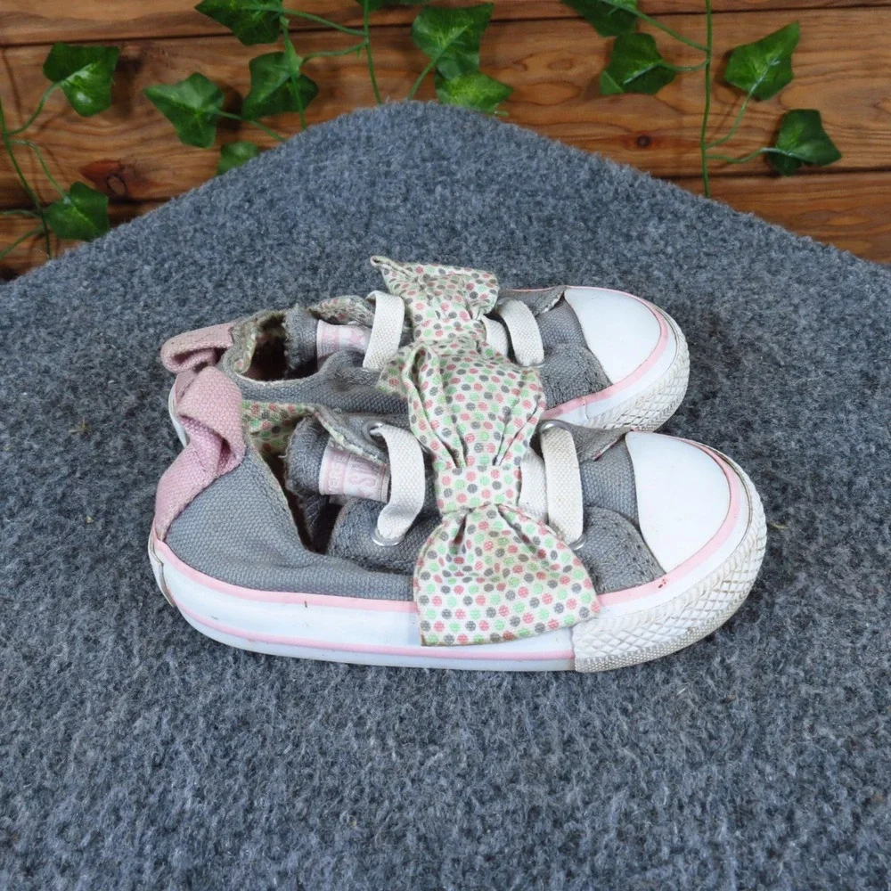 Converse Chuck Taylor All Star Girls Shoe Size 5 Toddler Casual Grey Pink‎ Bow